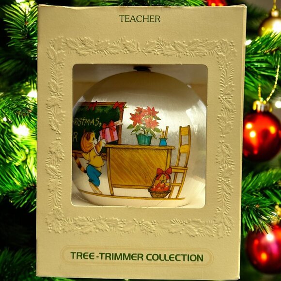 Teacher Tree Trimmer Collection - Hallmark Keepsake Christmas Ornament from 1980 - Picture 1 of 6